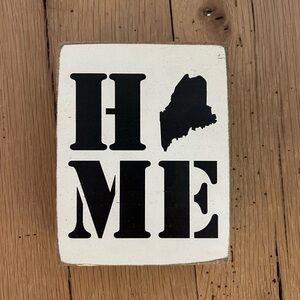 Black and White Home Accent Decor